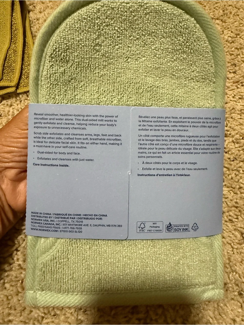 Norwex Body and Scrub Mitt